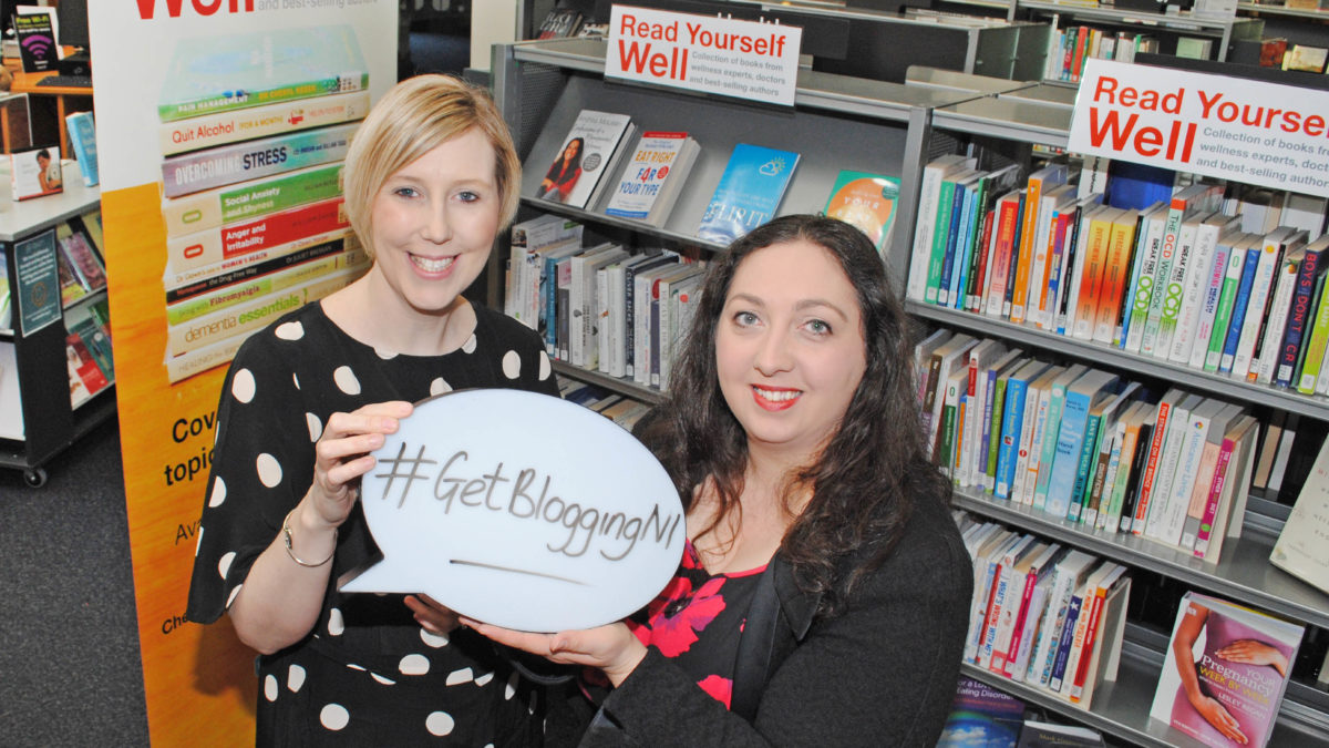 Chartered Marketer Christine Watson pictured with Michelle Connolly vlogger and founder of Learning Mole youtube channel in advance of Blogging Inspiration Session for Libraries NI